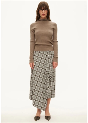 Alanis hood knit Light Mocha Oval Square 